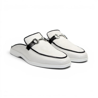 Duca SA493