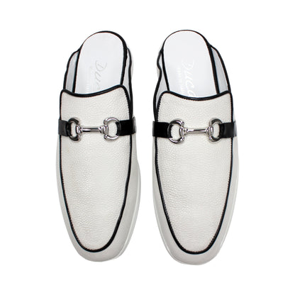 Duca SA493